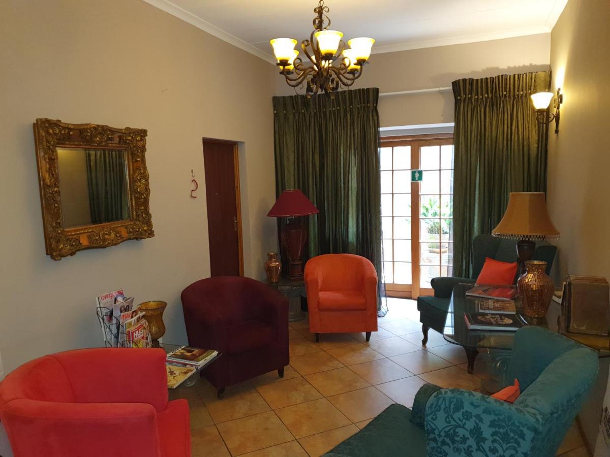 יוהנסבורג 7Th Street Guesthouse מראה חיצוני תמונה
